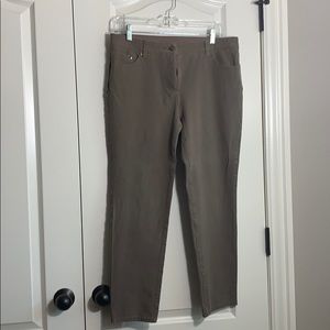 Chico’s pants, size 1.5 short (10)